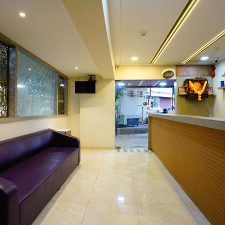 Hotel Diamora Residency Thána Kültér fotó