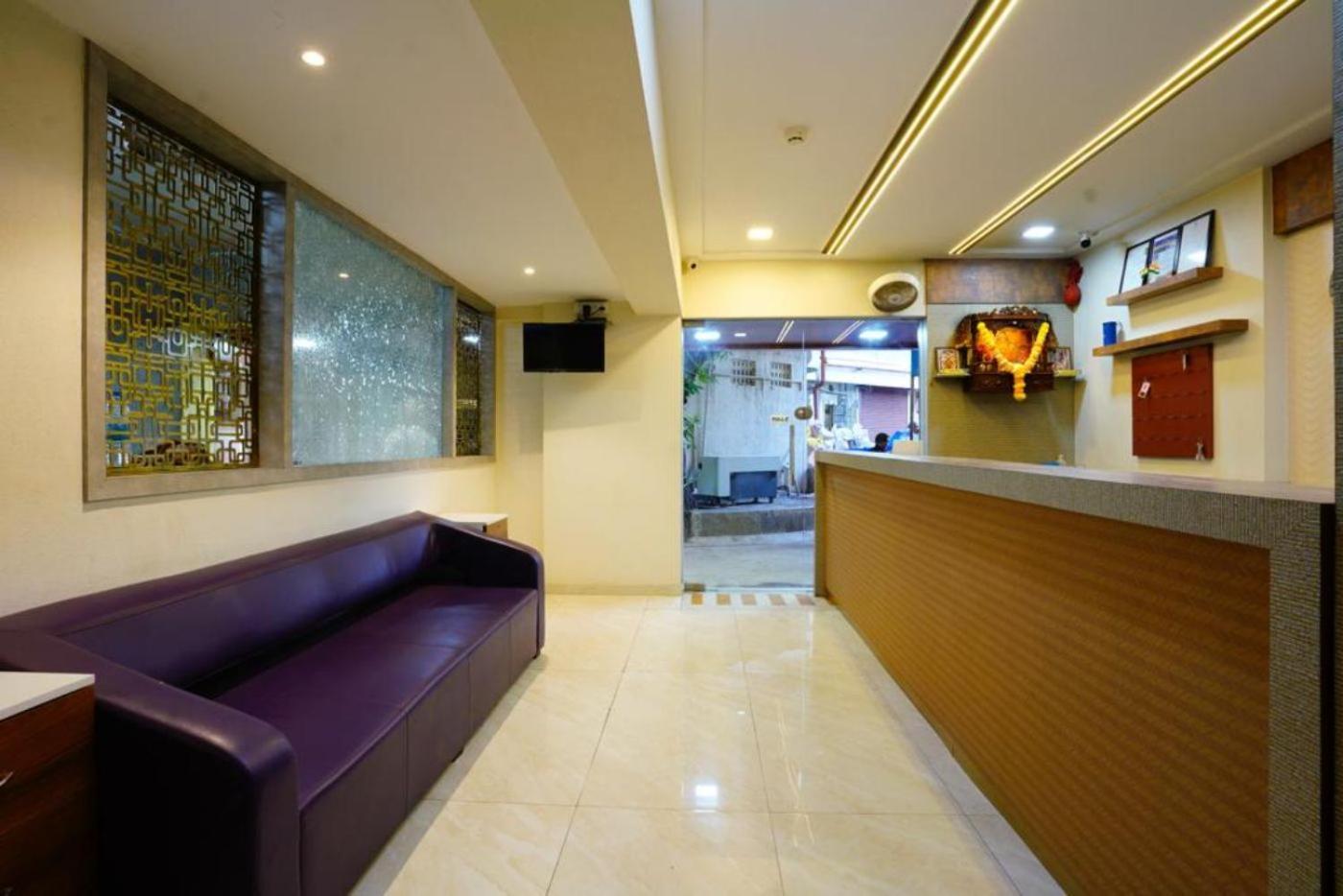 Hotel Diamora Residency Thána Kültér fotó